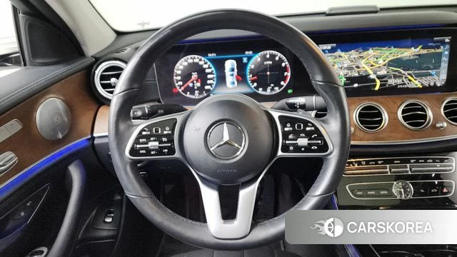 Mercedes-Benz E-Class W213 2019 Белый из Кореи, фото 5