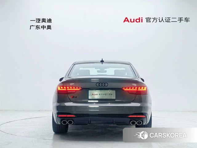 Audi S4 2024 Темно-серый из Китая, фото 5