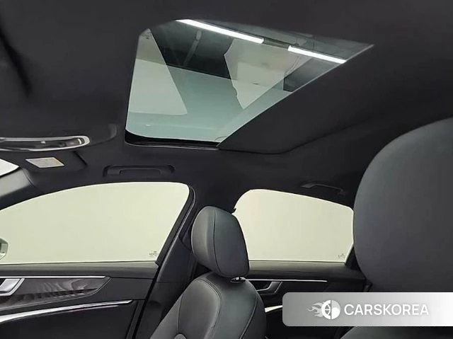 Audi A6 (C8) 2021 Серебристо-серый из Кореи, фото 5