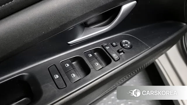 Hyundai Avante (CN7) 2022 Серебристо-серый из Кореи, фото 5