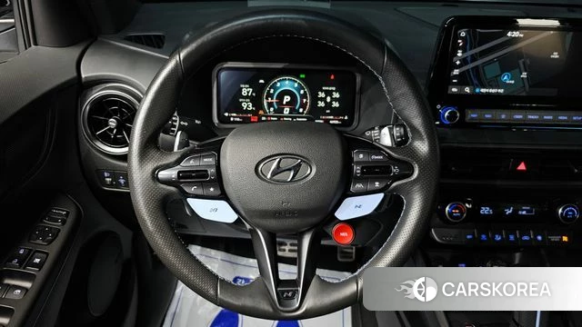 Hyundai The New Kona 2021 Светло-серебряный цвет из Кореи, фото 5