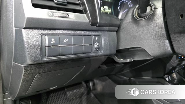 Ssangyong The New Rexton Sport 2021 Зеленый из Кореи, фото 5