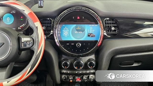 Mini Cooper 2023 Красный из Кореи, фото 5