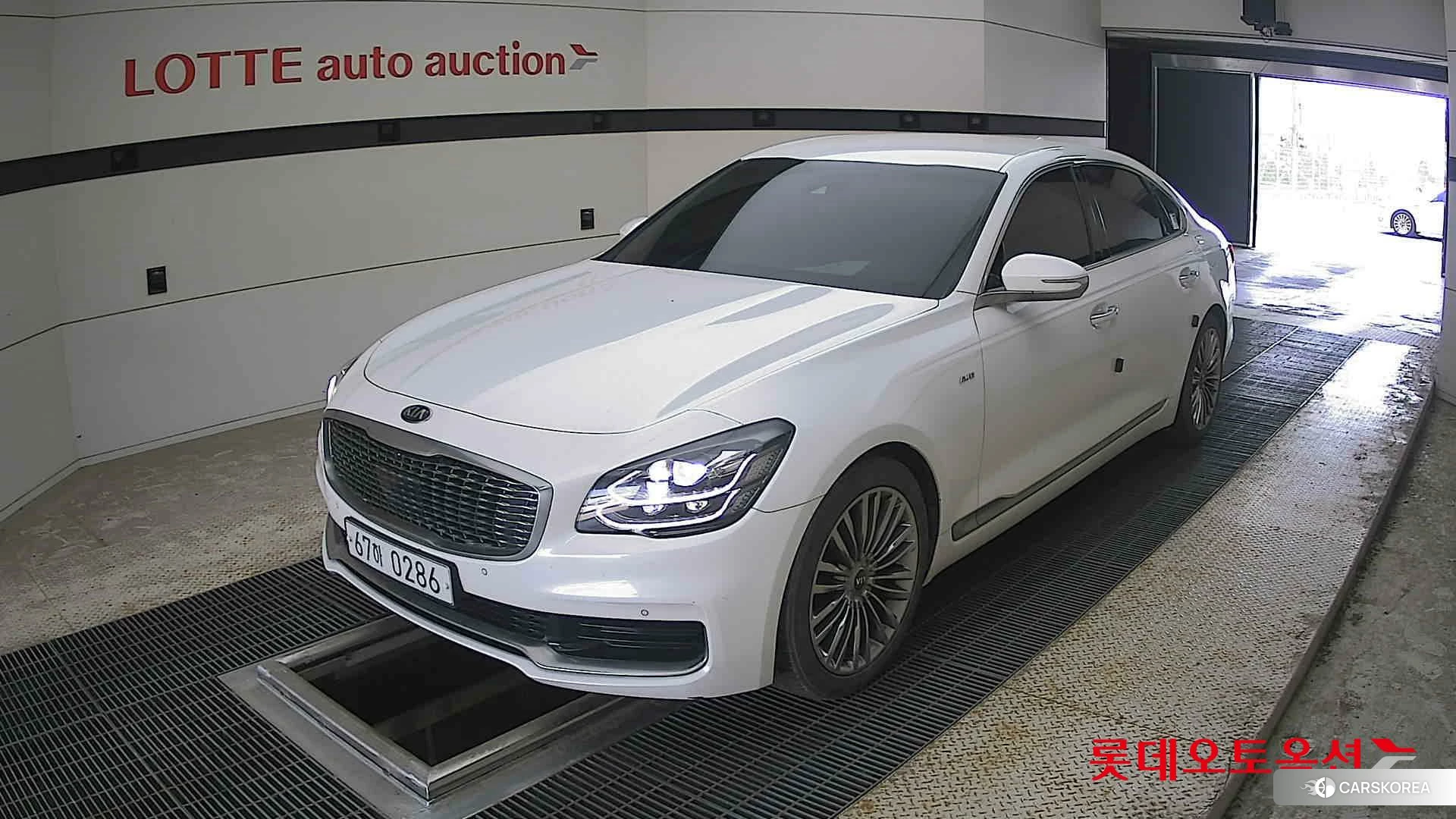 Kia K9 2019 Snow White Pearl из Кореи, фото 5