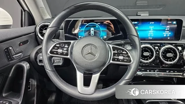 Mercedes-Benz A-Class W177 2020 Белый из Кореи, фото 5