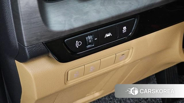 Kia Carnival 4th generation 2021 Серебряный из Кореи, фото 5