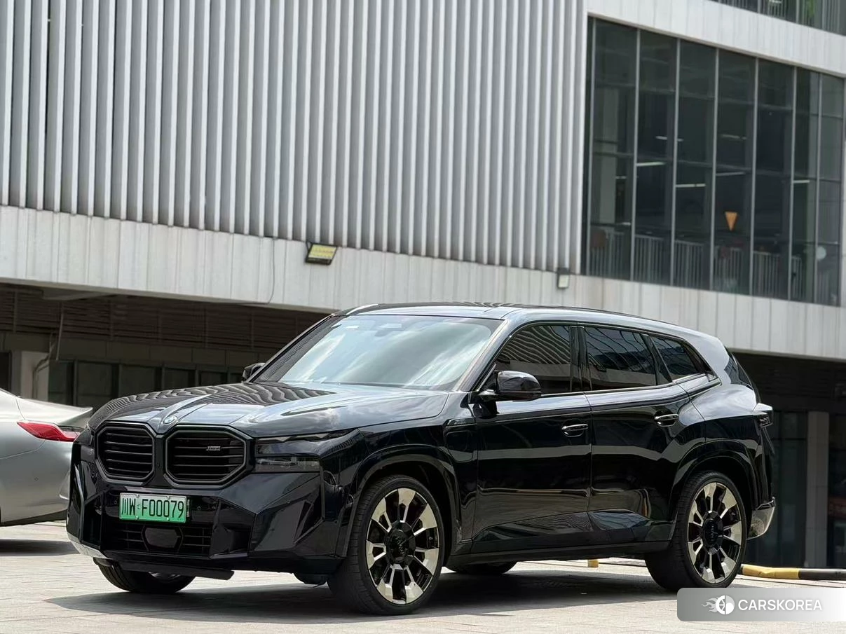 BMW XM 2023 Черный из Китая, фото 5