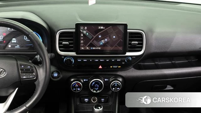 Hyundai Venue 2023 Белый из Кореи, фото 5