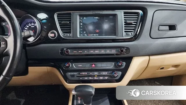 Kia The New Carnival 2018 Черный из Кореи, фото 5