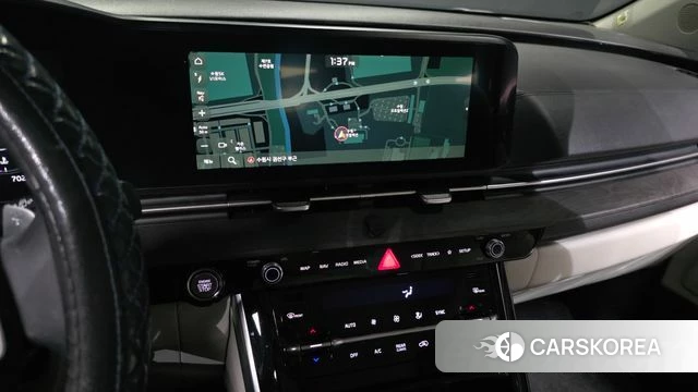 Kia Carnival 4th generation 2023 Черный из Кореи, фото 5