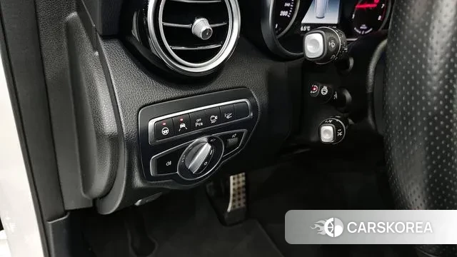 Mercedes-Benz GLC-Class X253 2018 Белый из Кореи, фото 5