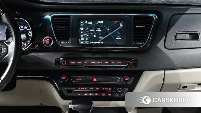 Kia The New Carnival 2018 Белый из Кореи, фото 5