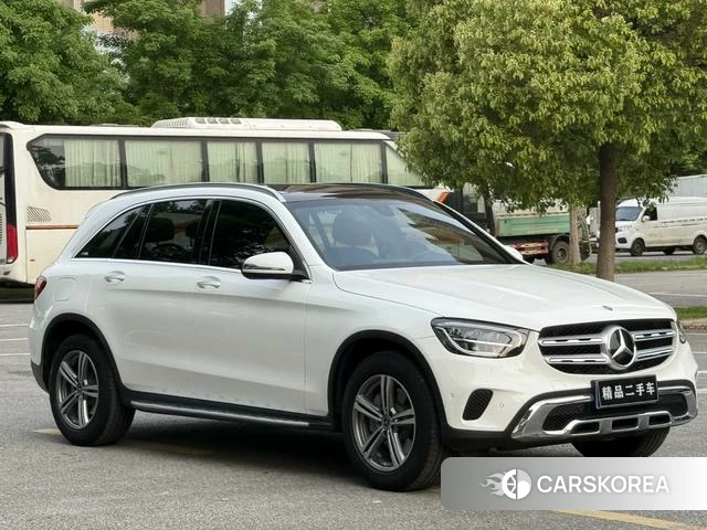 Mercedes-Benz GLC 2021 Белый из Китая, фото 5