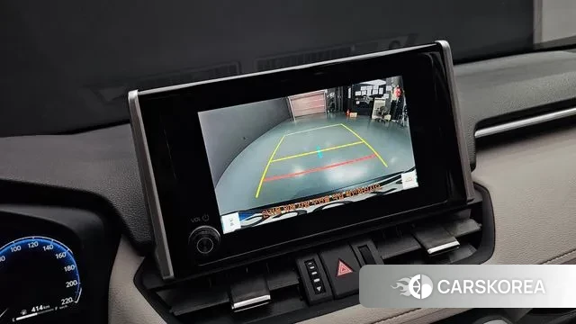 Toyota RAV4 5th Generation 2023 Белый из Кореи, фото 5