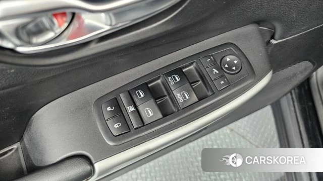 Jeep Cherokee (KL) 2018 Черный из Кореи, фото 5