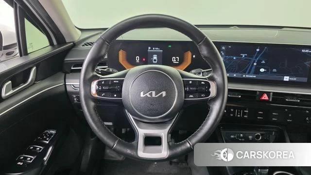 Kia The New K5 3rd generation 2024 Белый из Кореи, фото 5