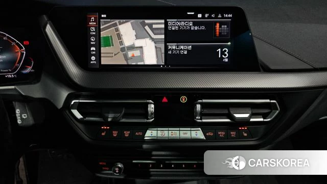 BMW 1 Series (F40) 2021 Синий из Кореи, фото 5