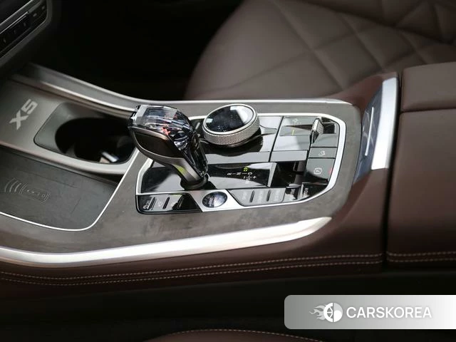 BMW X5 2023 Синий из Китая, фото 5