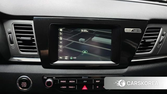 Kia Niro 2018 Черный из Кореи, фото 5