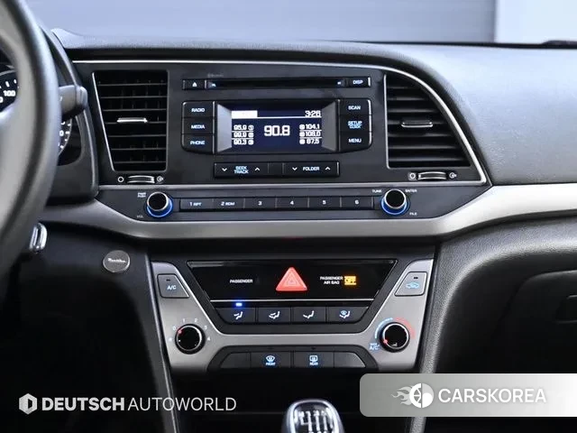 Hyundai Avante AD 2018 Белый из Кореи, фото 5