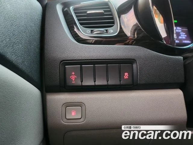 Kia The New Carnival 2019 Белый из Кореи, фото 5