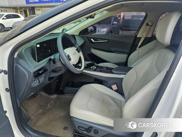 Kia EV6 2022 Белый из Кореи, фото 5