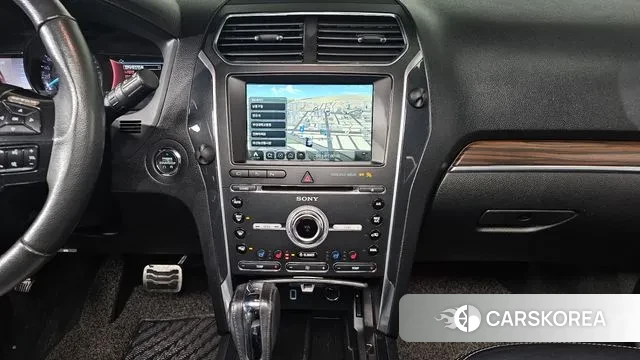 Ford Explorer 2018 Белый из Кореи, фото 5