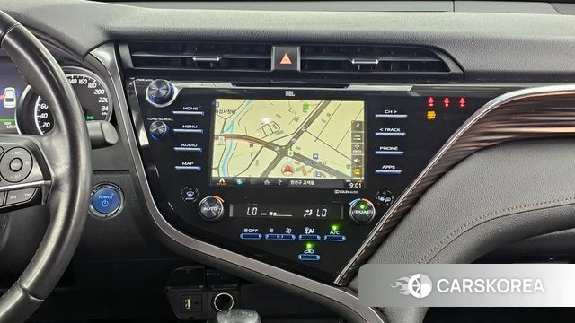 Toyota Camry (XV70) 2018 Серебряный из Кореи, фото 5
