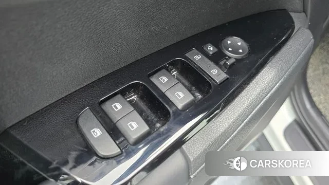 Kia Sportage 5th Generation 2022 Белый из Кореи, фото 5