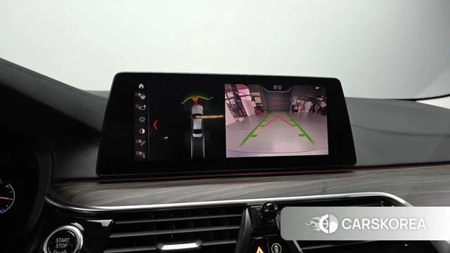 BMW 5 Series (G30) 2019 Серый из Кореи, фото 5