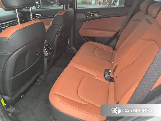 Kia The New Sportage 5th Generation Hybrid 2025 Белый из Кореи, фото 5