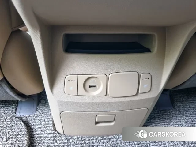 Kia The New Carnival 2018 Черный из Кореи, фото 5