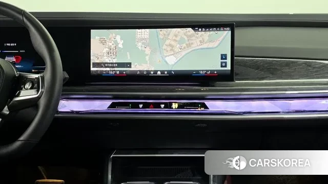 BMW i7 (G70) 2023 Белый из Кореи, фото 5