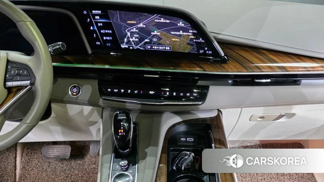 Cadillac Escalade 5th Generation 2021 Белый из Кореи, фото 5