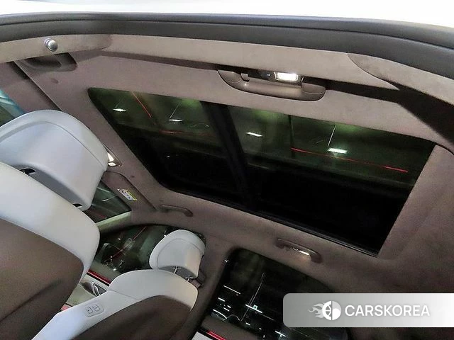 Genesis GV70 2024 Белый из Кореи, фото 5