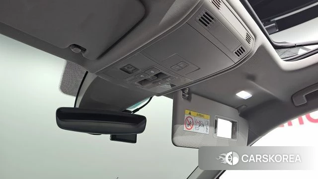 Volkswagen Tiguan second Generation 2022 Белый из Кореи, фото 5