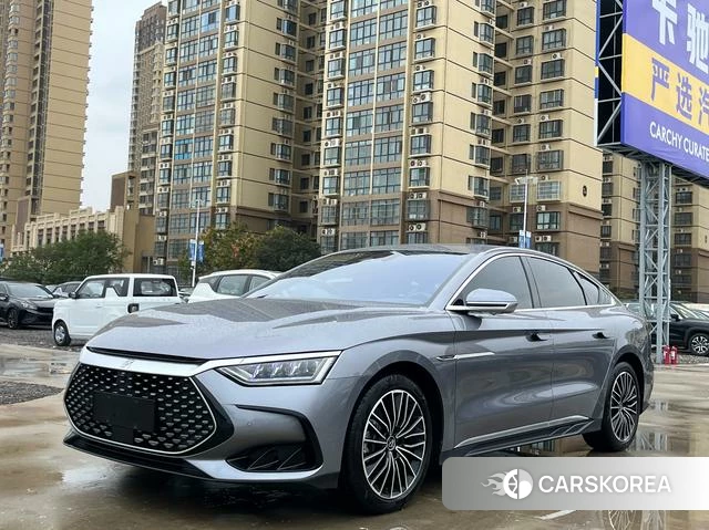 BYD Han DM 2024 Темно-серый из Китая, фото 5