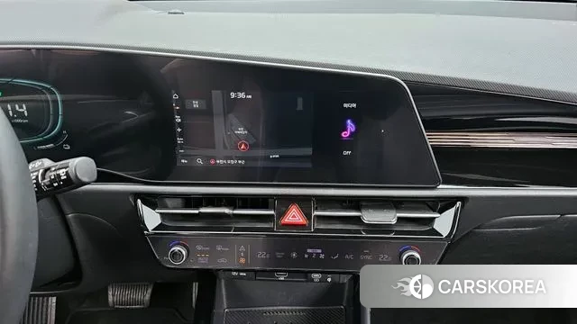 Kia Di Ol Nu Niro 2022 Белый из Кореи, фото 5