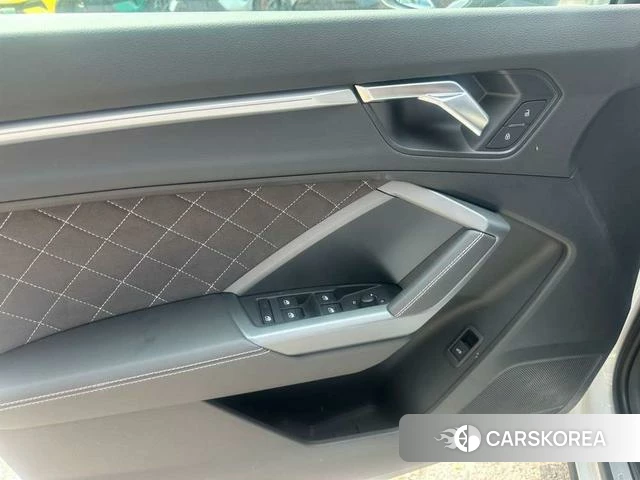Audi Q3 2025 Белый из Китая, фото 5