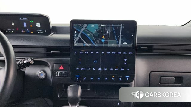 Hyundai Staria 2022 Белый из Кореи, фото 5