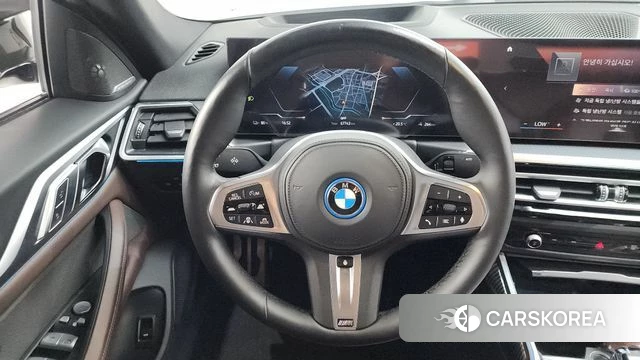 BMW i4 2023 Белый из Кореи, фото 5