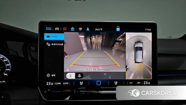 Volkswagen Golf 8th Generation 2026 Серебристо-серый из Кореи, фото 5