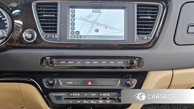 Kia The New Carnival 2018 Белый из Кореи, фото 5