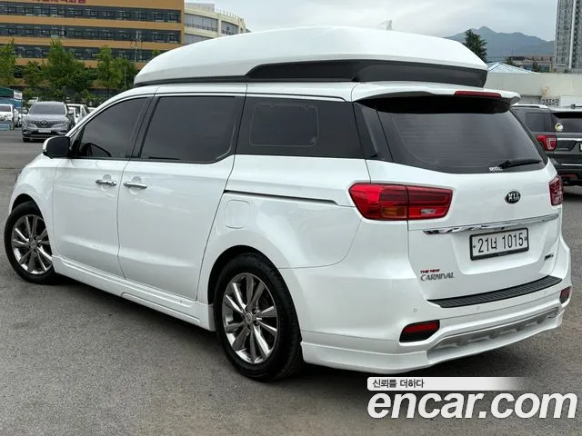 Kia The New Carnival 2018 Белый из Кореи, фото 5