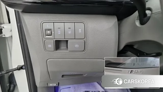 Hyundai Staria 2023 Белый из Кореи, фото 5