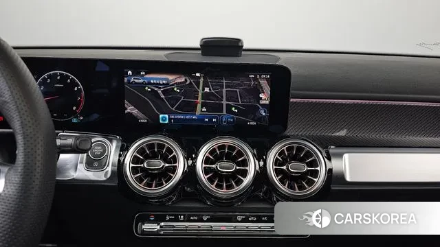 Mercedes-Benz GLB-Class X247 2025 Белый из Кореи, фото 5