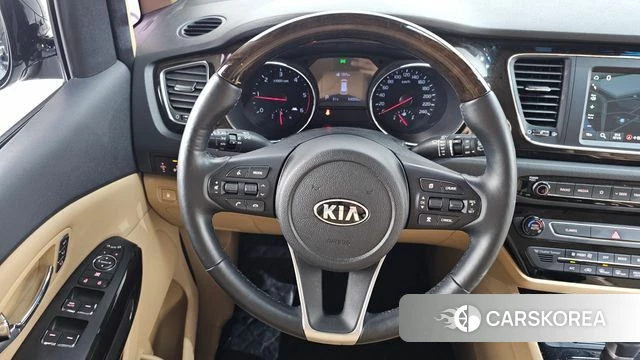 Kia The New Carnival 2019 Черный из Кореи, фото 5