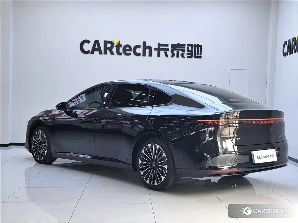 Nissan N7 2025 Черный из Китая, фото 5