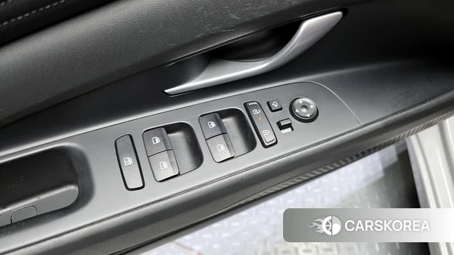 Hyundai The New Avante (CN7) 2023 Серебристо-серый из Кореи, фото 5