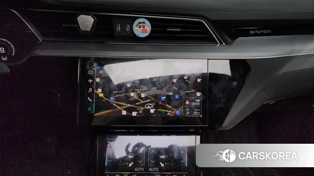 Audi e-Tron 2021 Черный из Кореи, фото 5